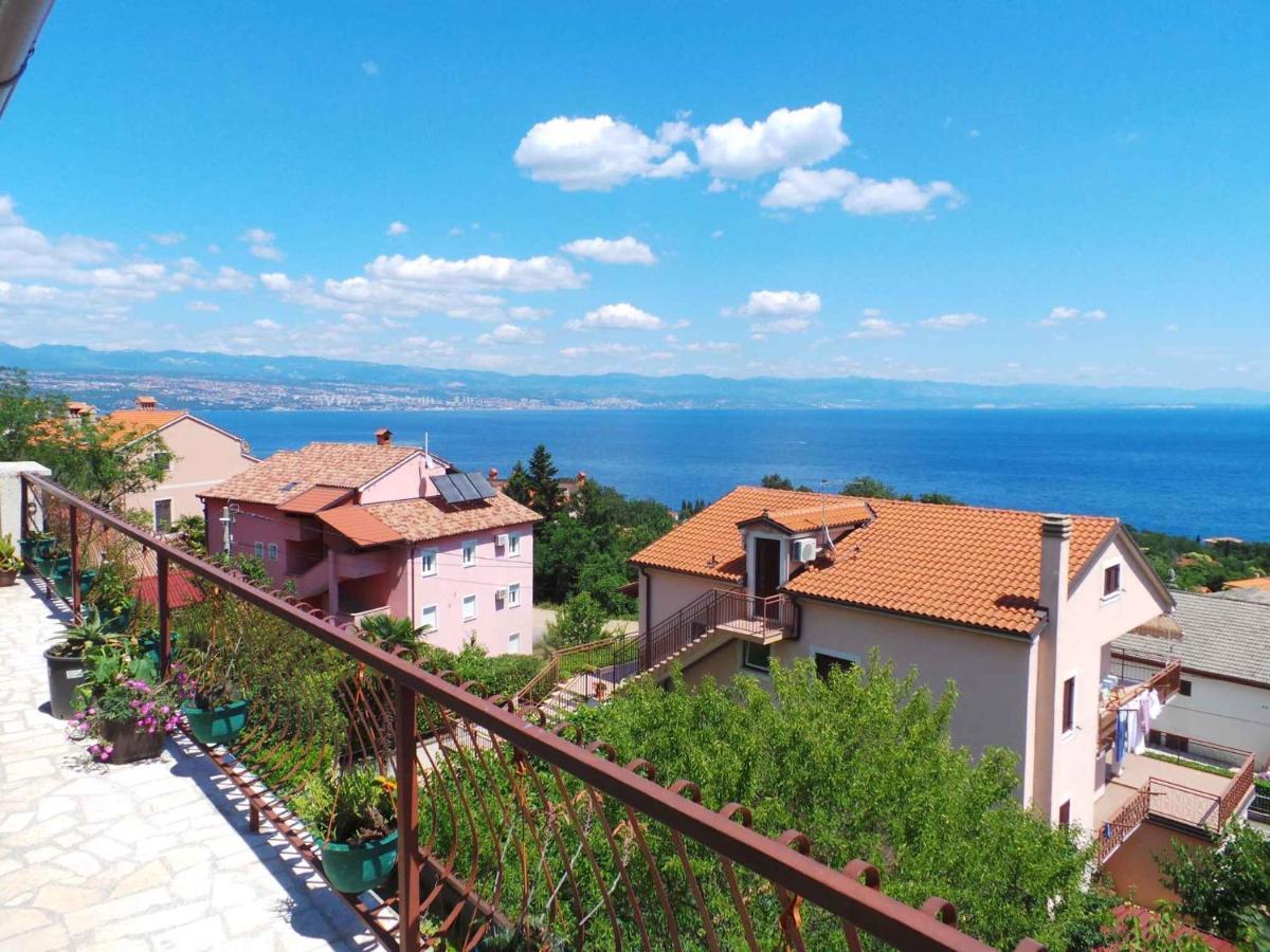 Apartment In Lovran 34848 Dış mekan fotoğraf