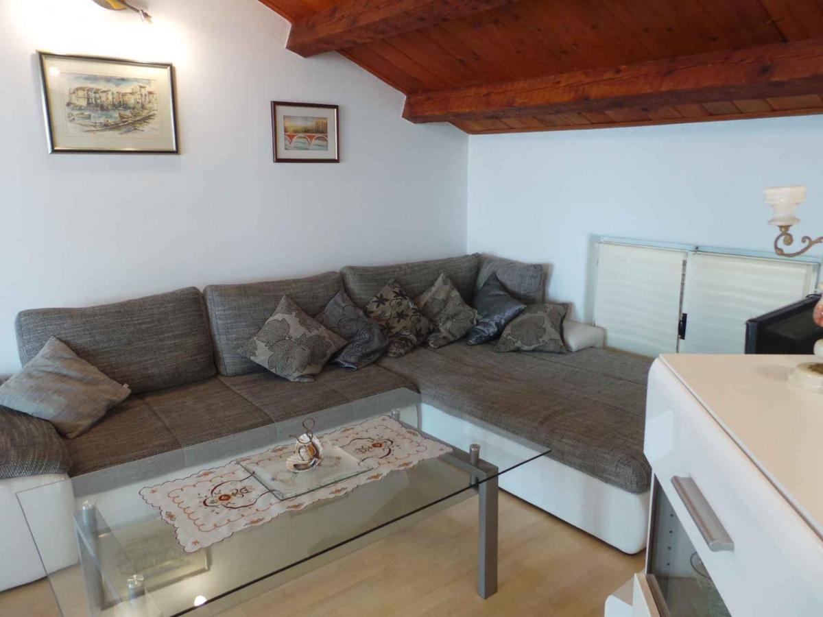 Apartment In Lovran 34848 Dış mekan fotoğraf